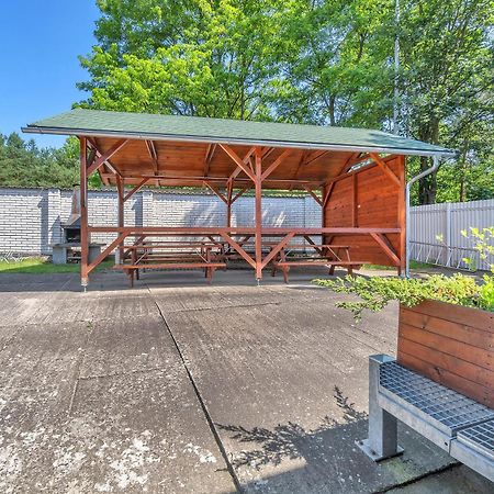 Apartmany A Ubytovani Premyslova, Hradec Králové エクステリア 写真